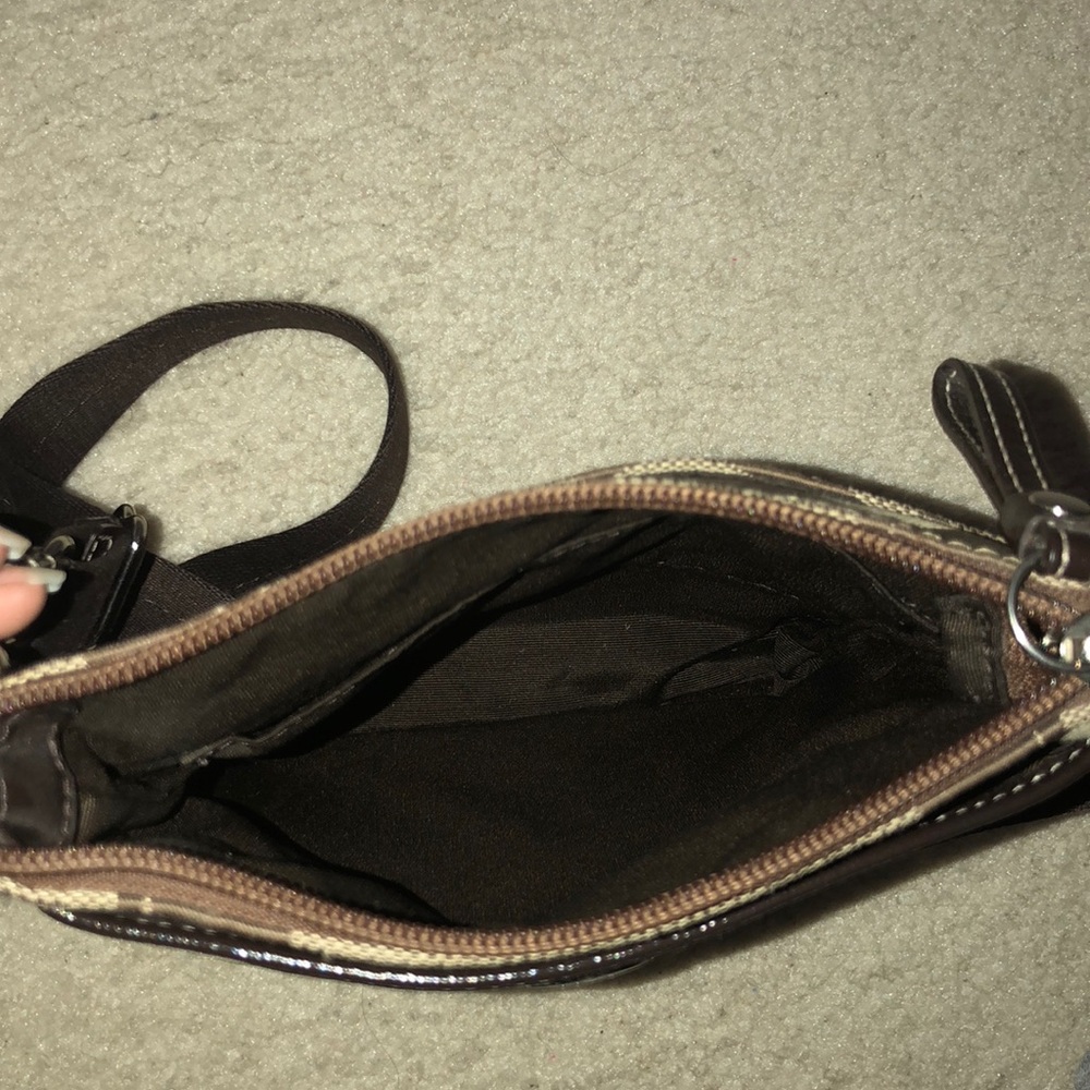 Crossbody Coach Purse - Picture 5 of 7